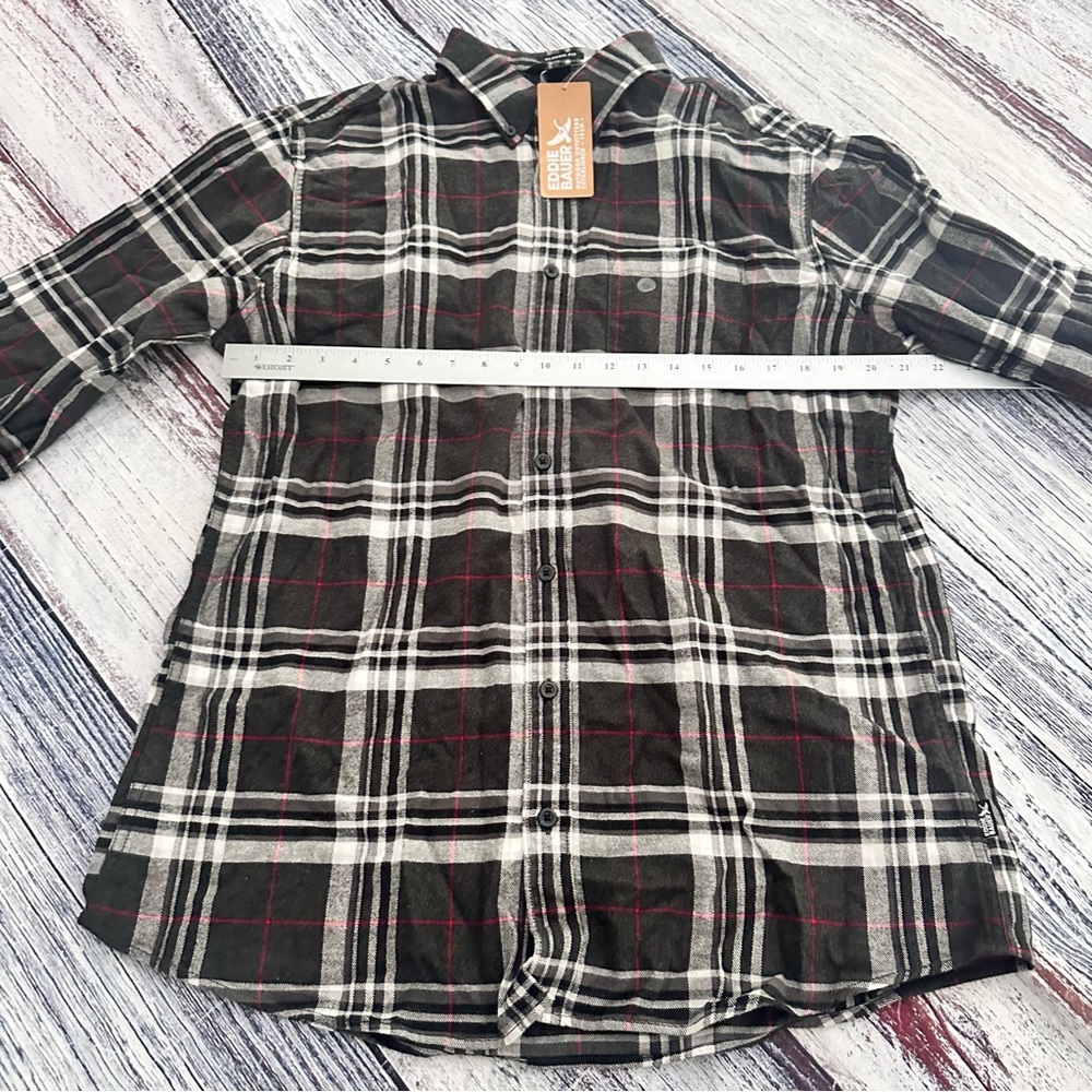 NWT Eddie Bauer Black, White, and Red Plaid Cotton Button Down Shirt - Picture 10 of 10